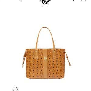 Authentic Mcm reversible tote with large wristlet